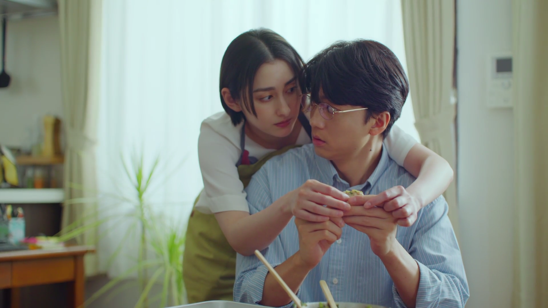 <함께 밥을 먹을 뿐> 1화